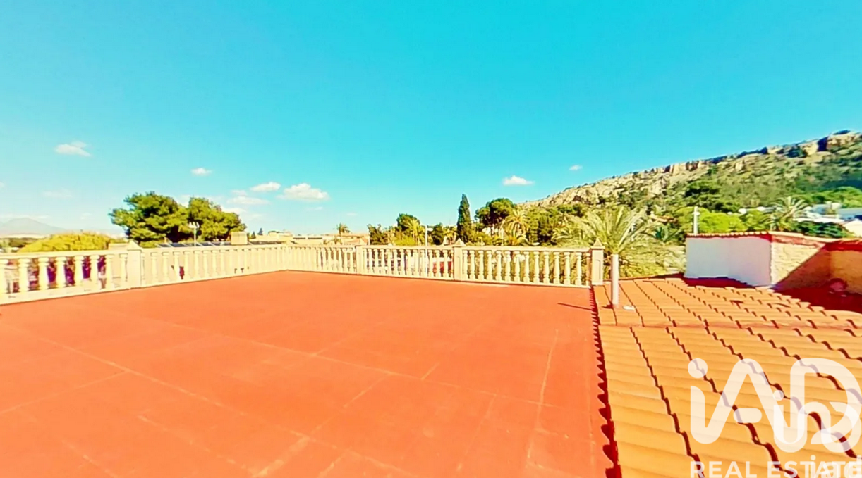 House in Alicante, Spanien 4 Schlafzimmer, 329 m2 Nr. 172249