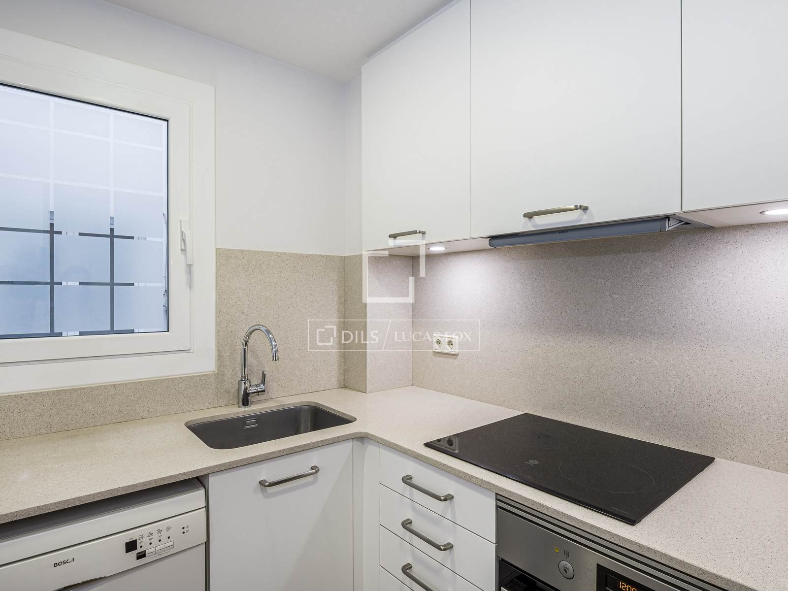 Dzīvoklis Sant Cugat Del Valles, Barcelona, Spānijā 4 istabas, 84 m2 Nr. 193687
