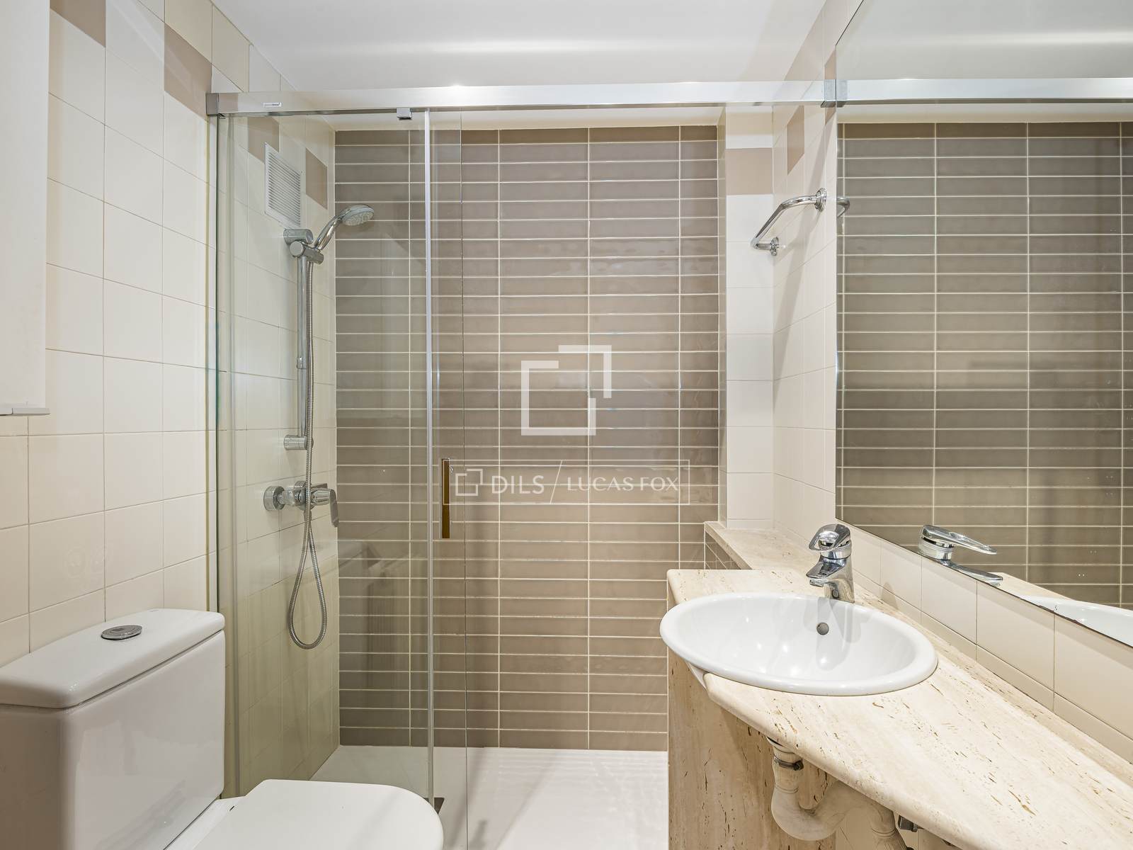 Dzīvoklis Sant Cugat Del Valles, Barcelona, Spānijā 4 istabas, 84 m2 Nr. 193687