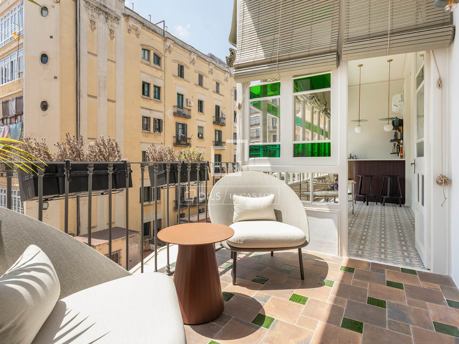 Apartament w Barcelona, Hiszpania 4 sypialnie, 231 mkw. nr 193684