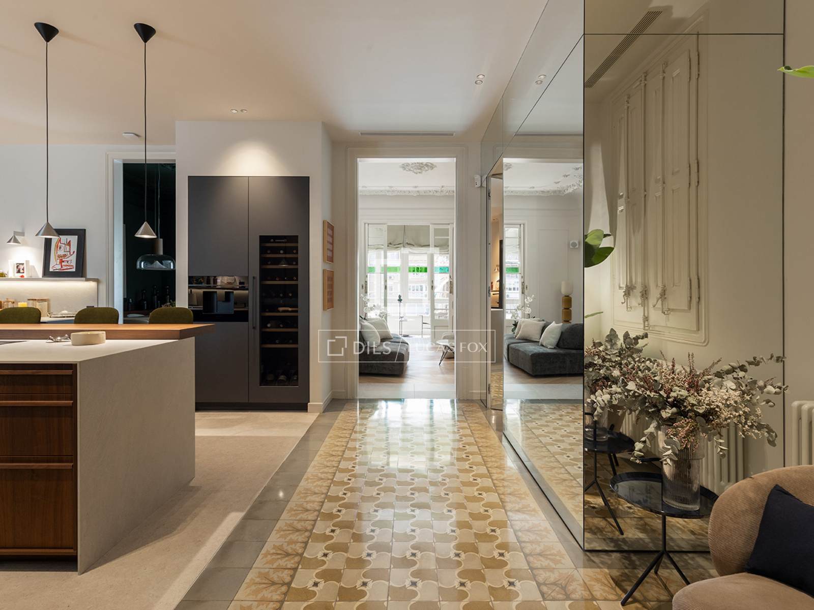 Apartament w Barcelona, Hiszpania 4 sypialnie, 231 mkw. nr 193684