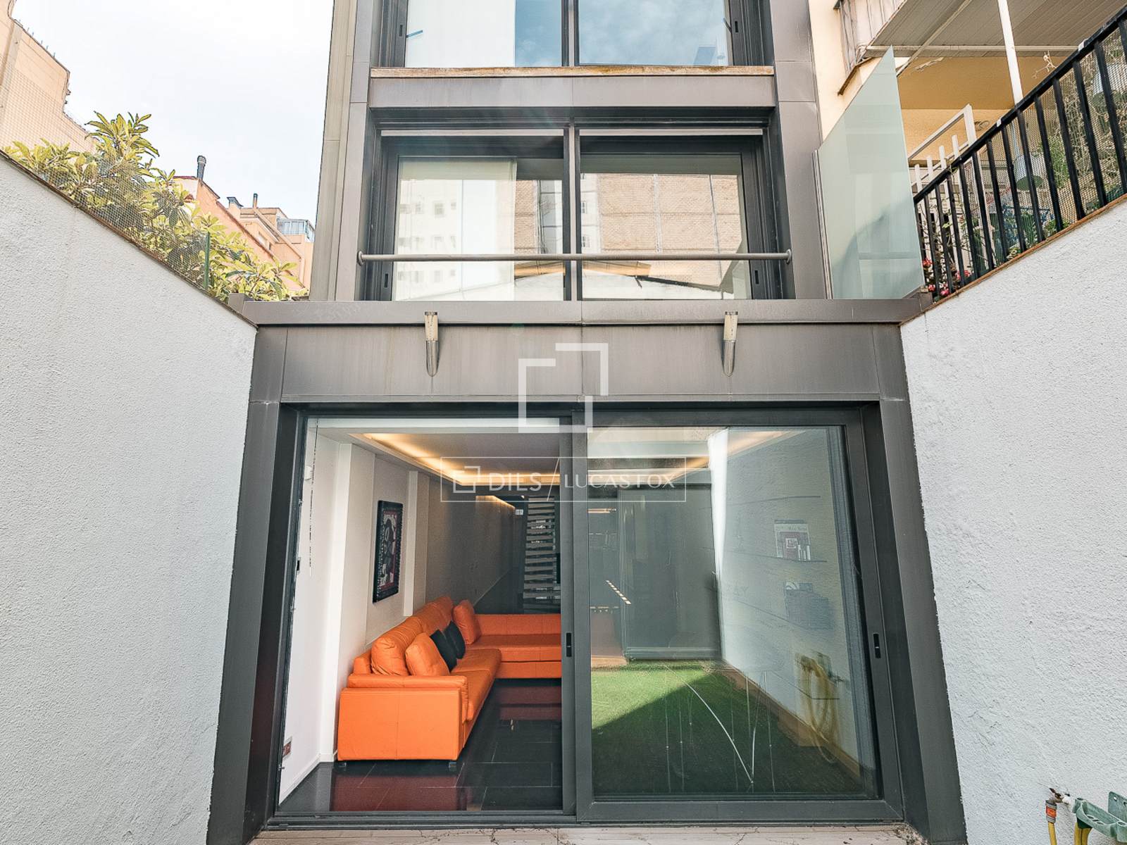 Villa Barcelona, Spānijā 4 istabas, 326 m2 Nr. 193686