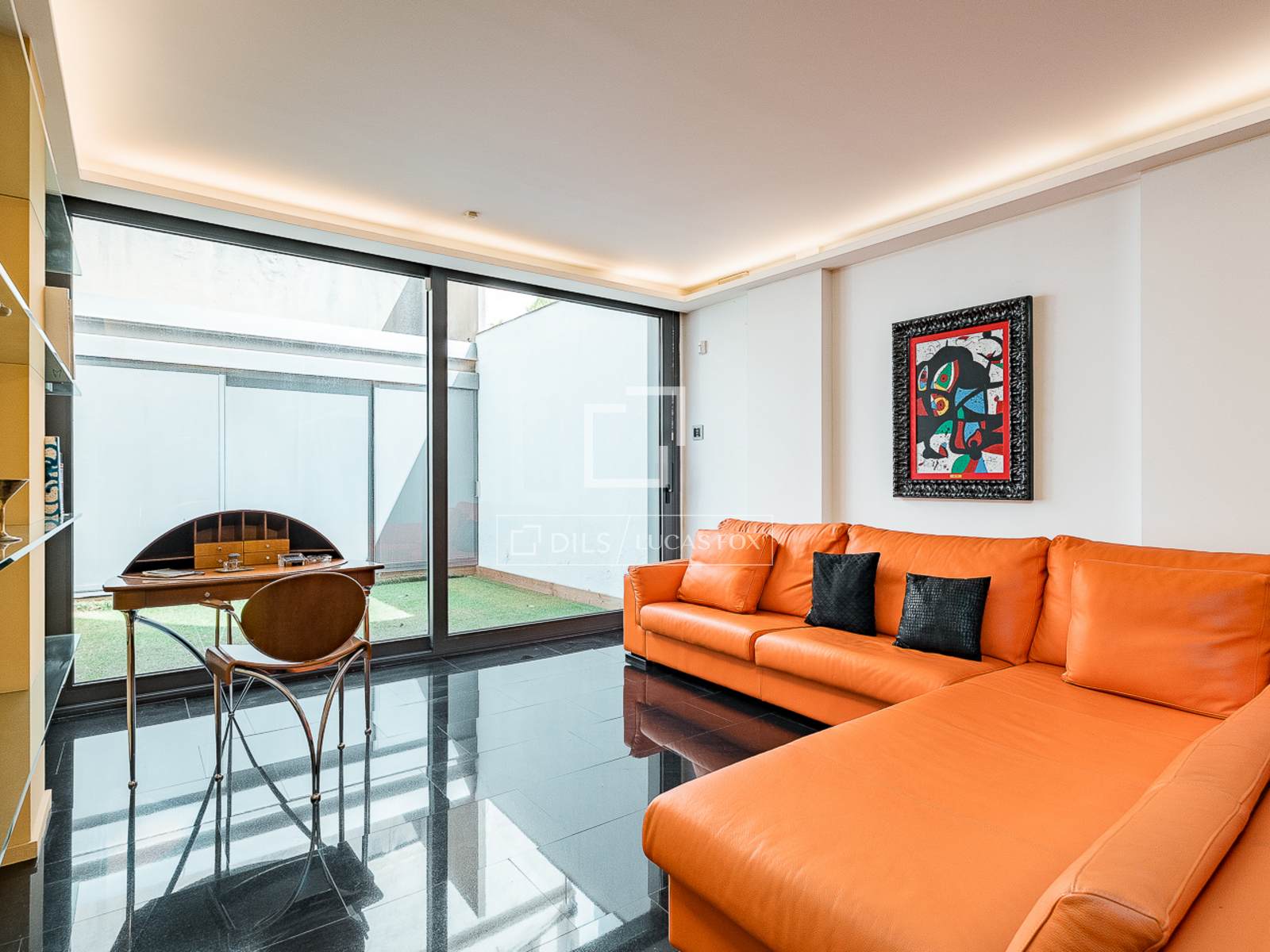 Villa Barcelona, Spānijā 4 istabas, 326 m2 Nr. 193686