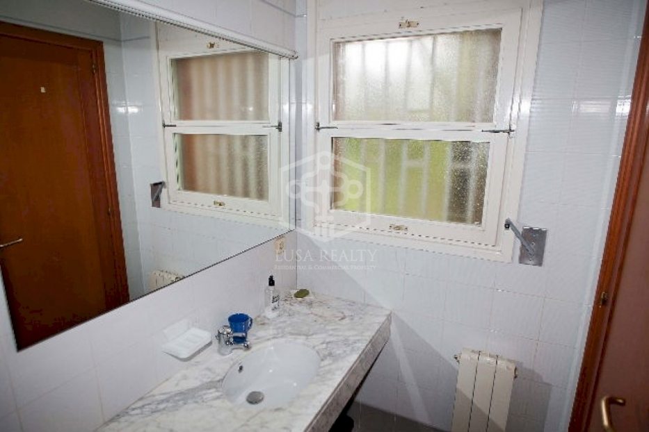 Вилла в Кабрильс, Барселона, Испания 6 спален, 700м2 №78318