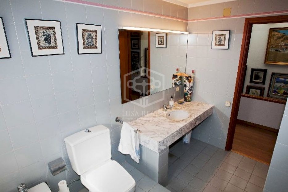 Вилла в Кабрильс, Барселона, Испания 6 спален, 700м2 №78318