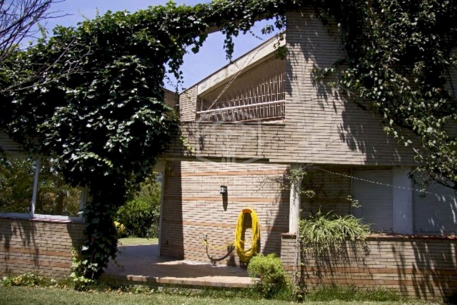 Вилла в Кабрильс, Барселона, Испания 6 спален, 700м2 №78318