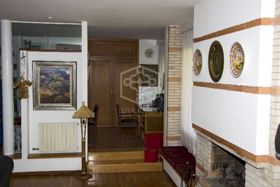 Вилла в Кабрильс, Барселона, Испания 6 спален, 700м2 №78318