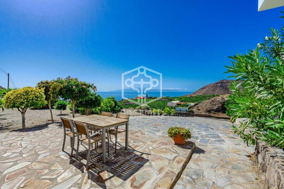 Villa à Santiago del Teide, Tenerife, Espagne 5 chambres, 258 m2 No. 111093