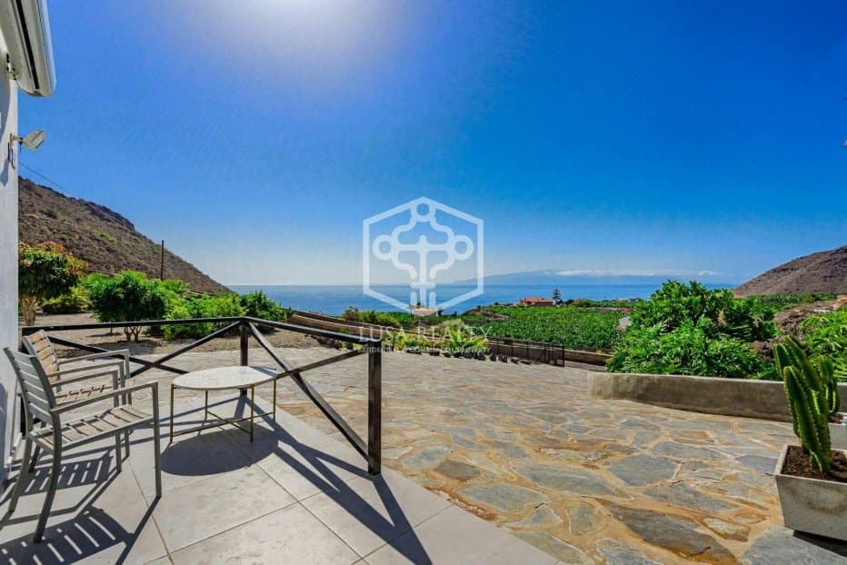 Villa à Santiago del Teide, Tenerife, Espagne 5 chambres, 258 m2 No. 111093