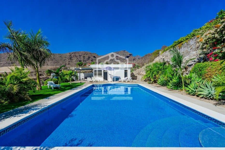 Villa à Santiago del Teide, Tenerife, Espagne 5 chambres, 258 m2 No. 111093