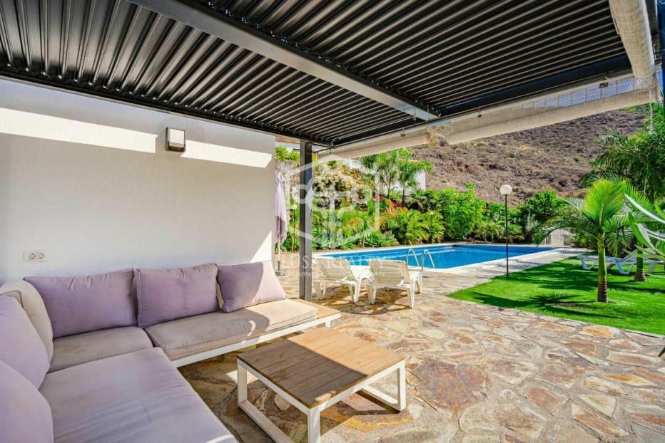 Villa à Santiago del Teide, Tenerife, Espagne 5 chambres, 258 m2 No. 111093