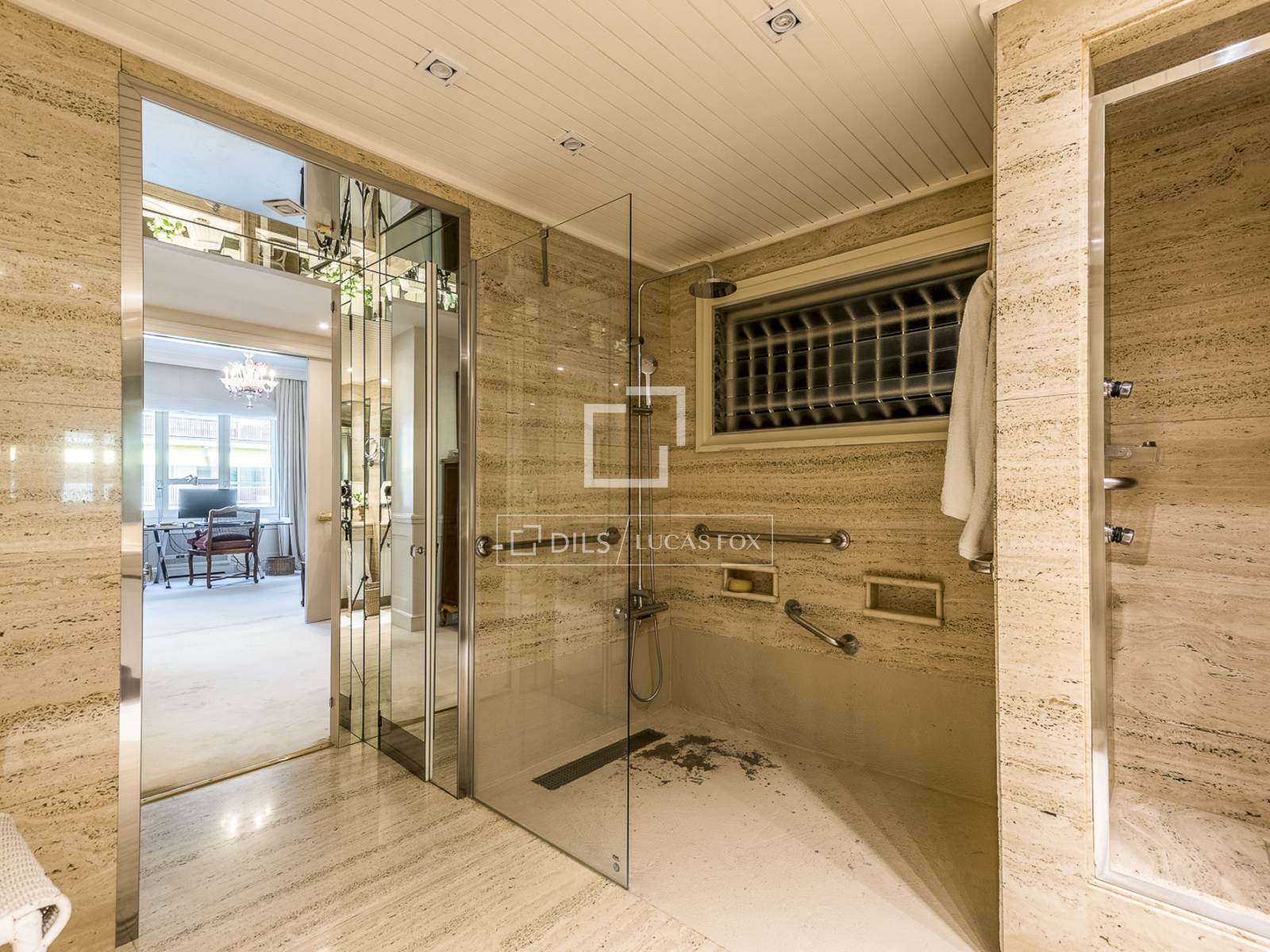 Wohnung in Barcelona, Spanien 6 Schlafzimmer, 500 m2 Nr. 192720