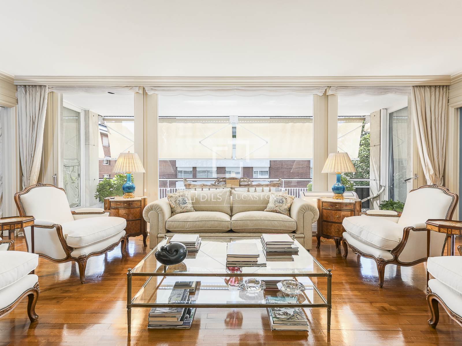 Wohnung in Barcelona, Spanien 6 Schlafzimmer, 500 m2 Nr. 192720