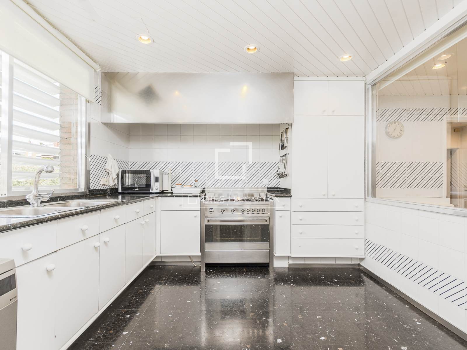 Wohnung in Barcelona, Spanien 6 Schlafzimmer, 500 m2 Nr. 192720