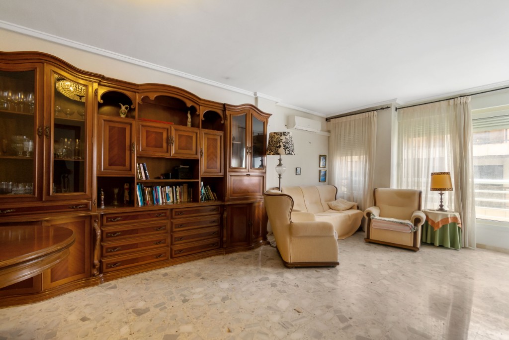 Dzīvoklis Torrevieja, Alicante, Spānijā 4 istabas, 152 m2 Nr. 145248