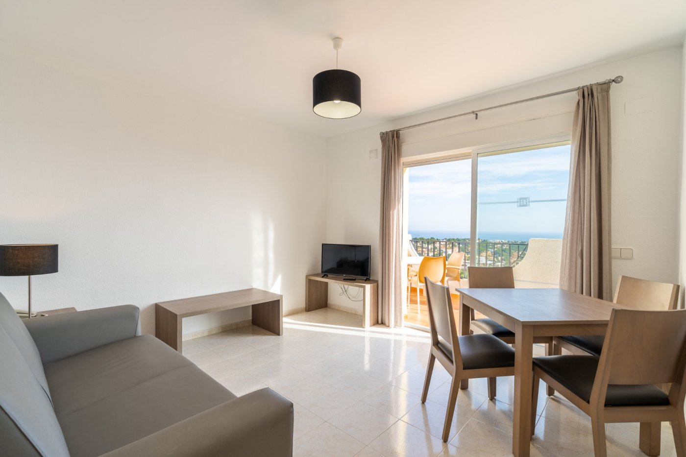 Bungalow en Calpe, Alicante, España 2 dormitorios, 53 m2 No. 194081