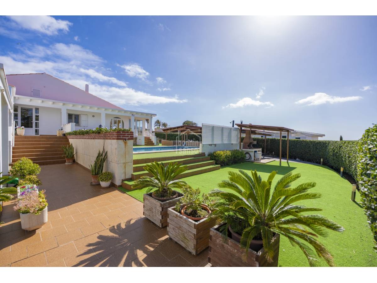 Huvila Mahon, Menorca, Espanja 4 makuuhuonetta, 183 m2 No. 194079