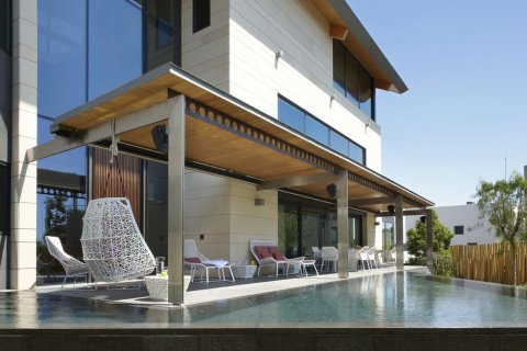 House in Barcelona, Spain 5 bedrooms,  No. 141099
