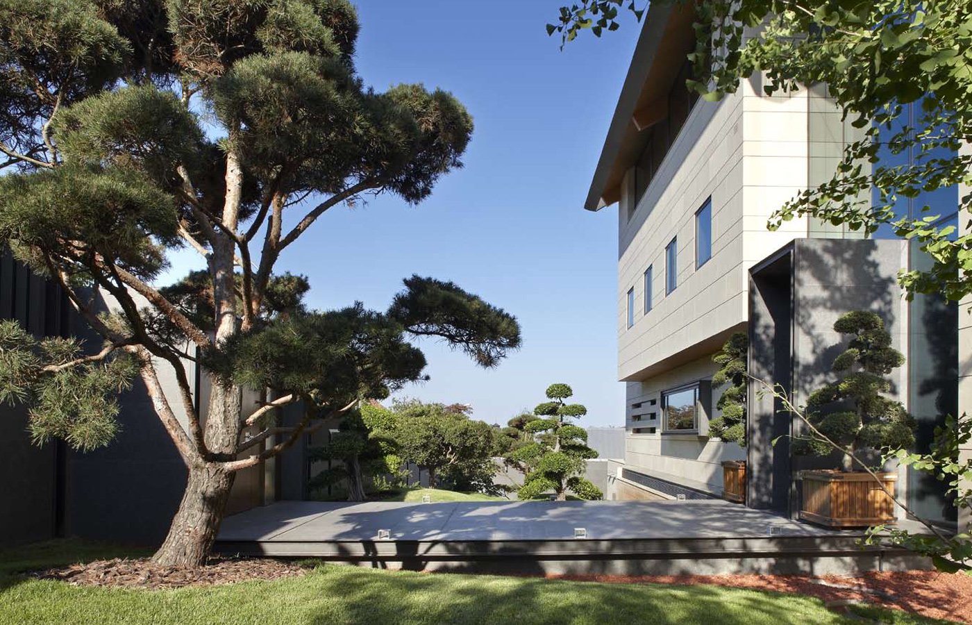 House in Barcelona, Spain 5 bedrooms,  No. 141099