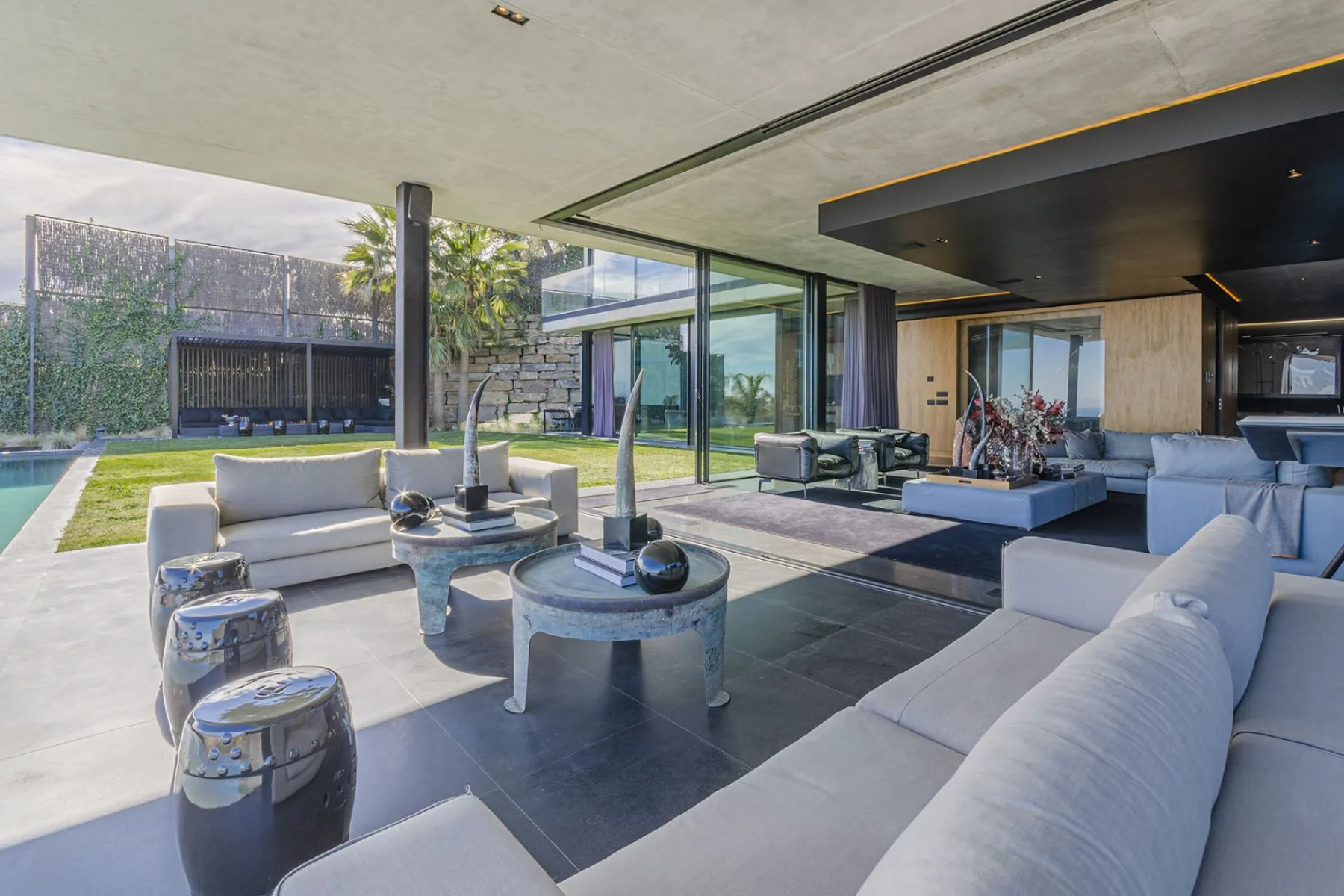 Māja Barcelona, Spānijā 7 istabas, 1450 m2 Nr. 141101