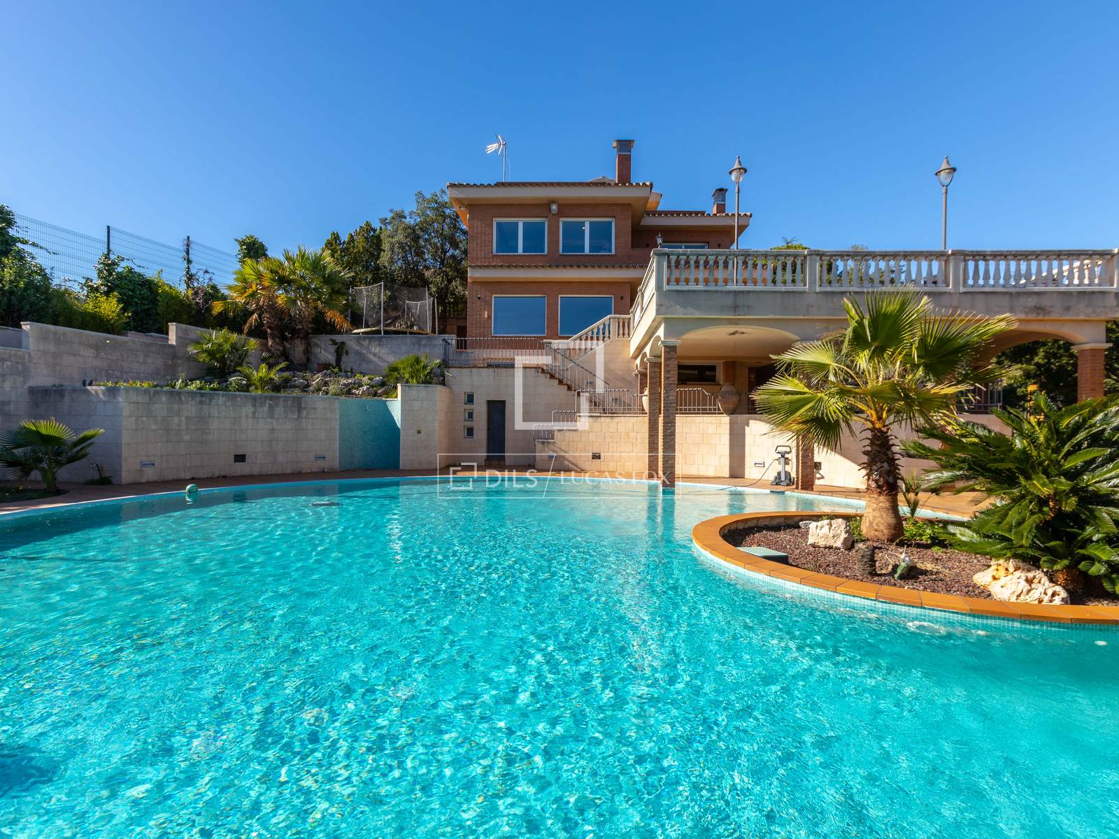 Villa Alella, Barcelona, Spānijā 3 istabas, 842 m2 Nr. 150411
