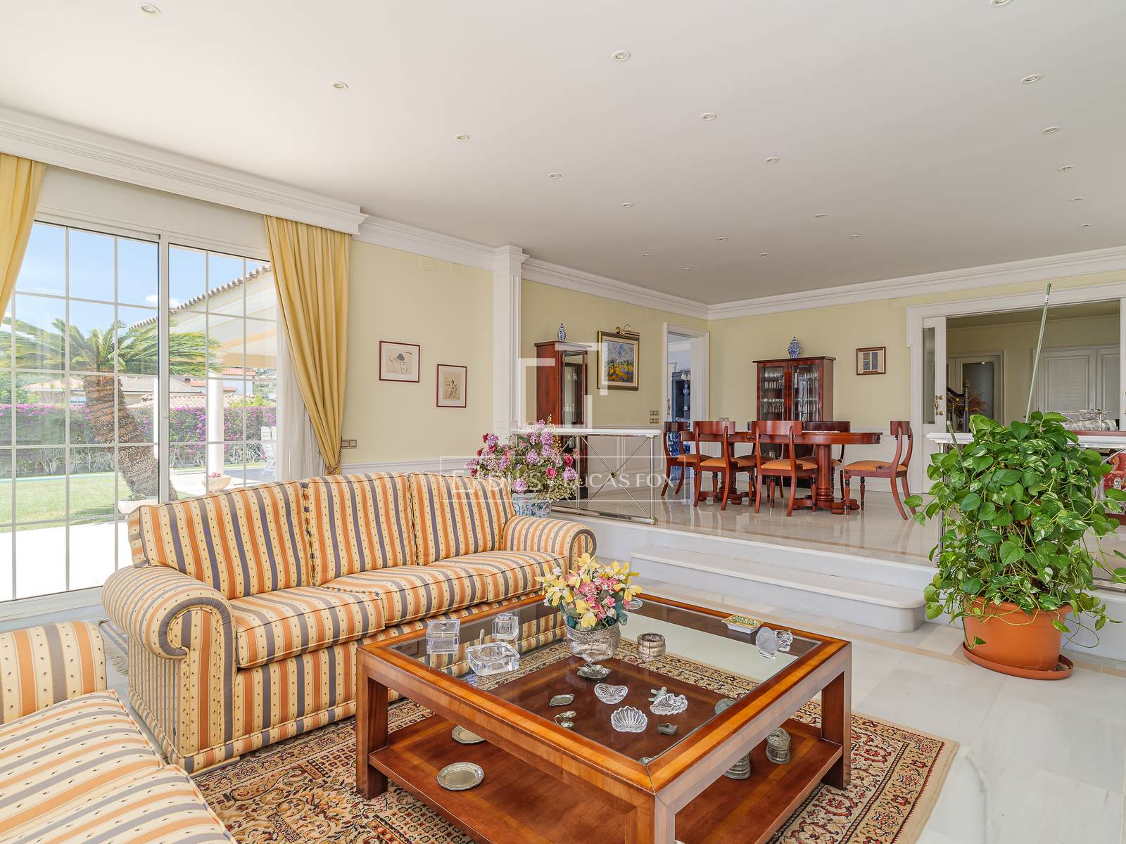 Villa a Vilassar de Dalt, Barcelona, Spagna 7 camere da letto, 775 mq. N° 150405