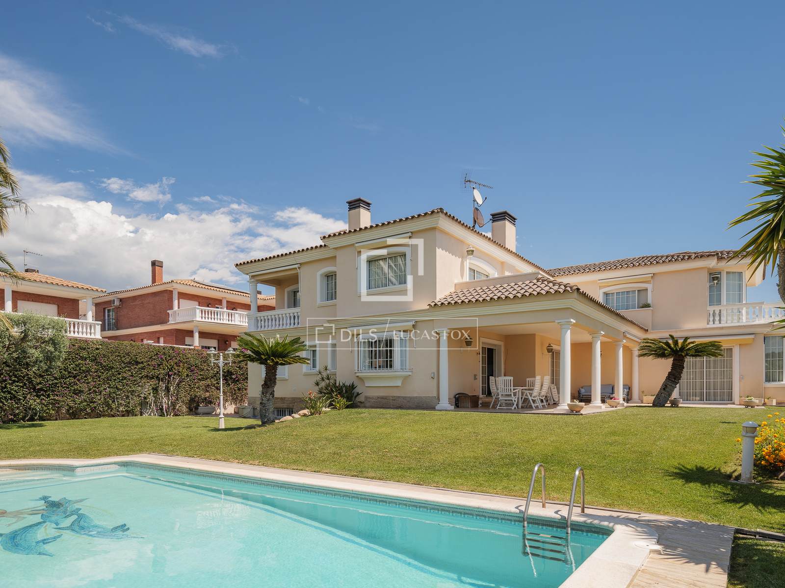 Villa a Vilassar de Dalt, Barcelona, Spagna 7 camere da letto, 775 mq. N° 150405