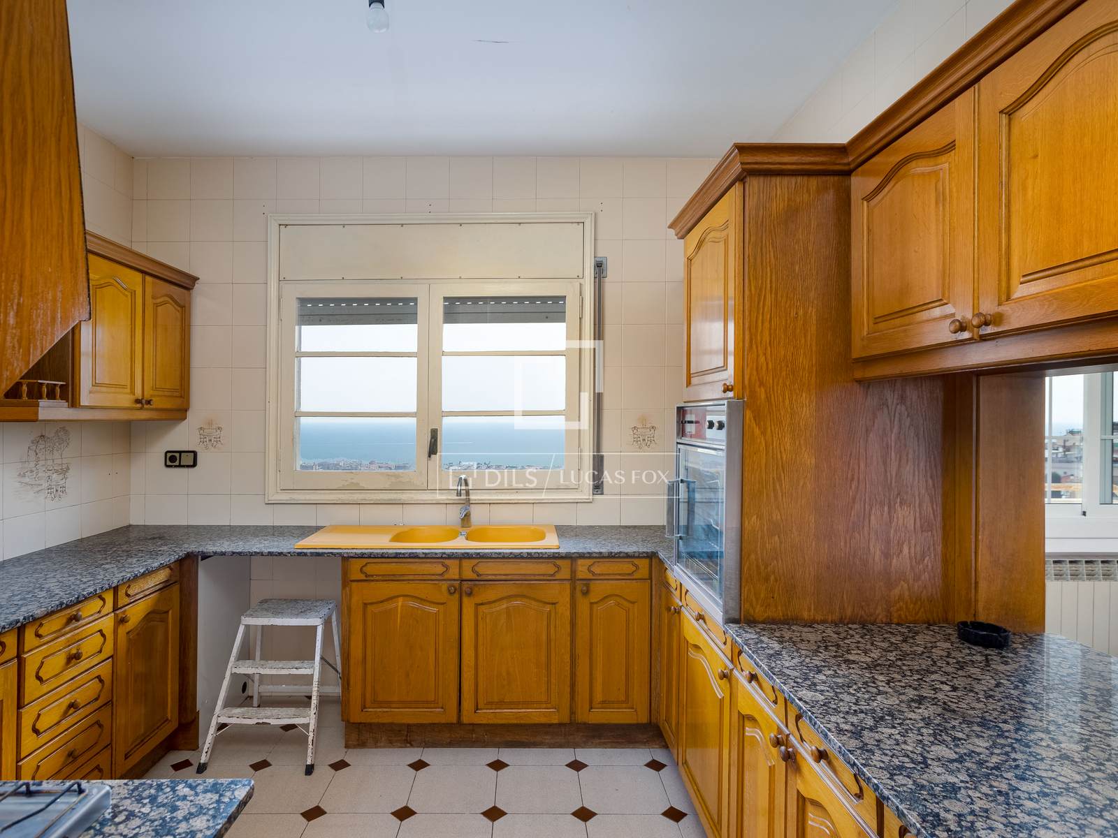Вилла в Премия де Дальт, Барселона, Испания 5 спален, 495м2 №150407