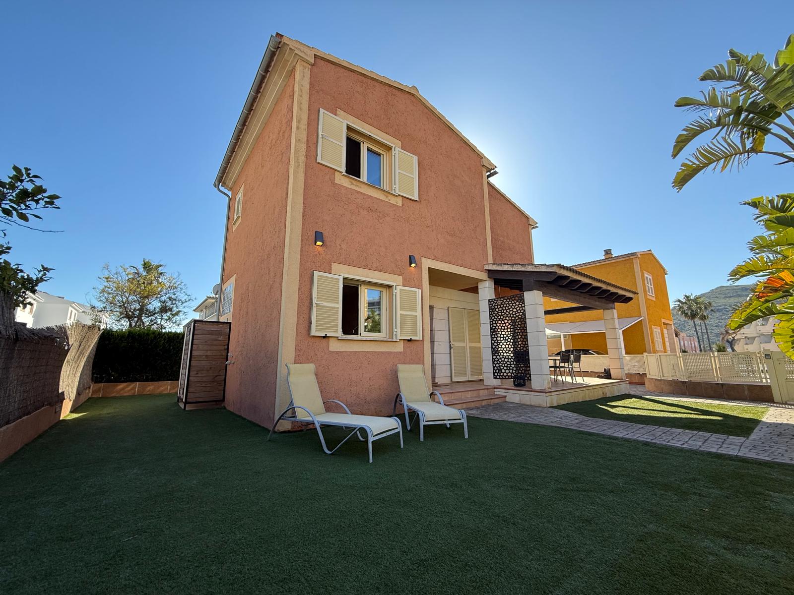 Villa en Port D'alcudia, Mallorca, España 3 dormitorios, 114 m2 No. 161152