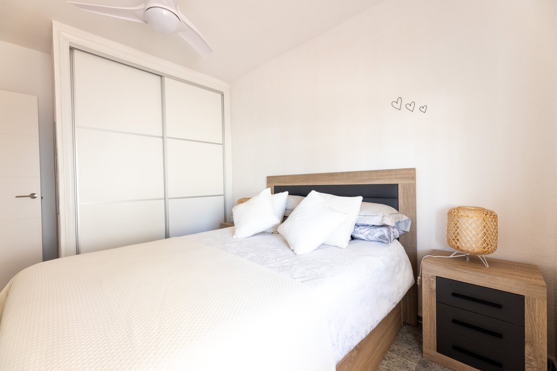 Apartamento en Punta Prima, Alicante, España 2 dormitorios, 85 m2 No. 183569