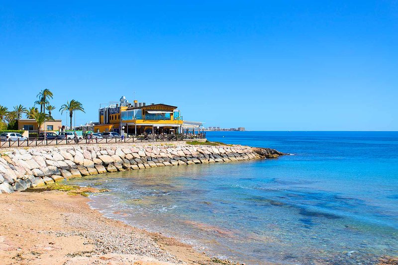 Apartamento en Punta Prima, Alicante, España 2 dormitorios, 85 m2 No. 183569