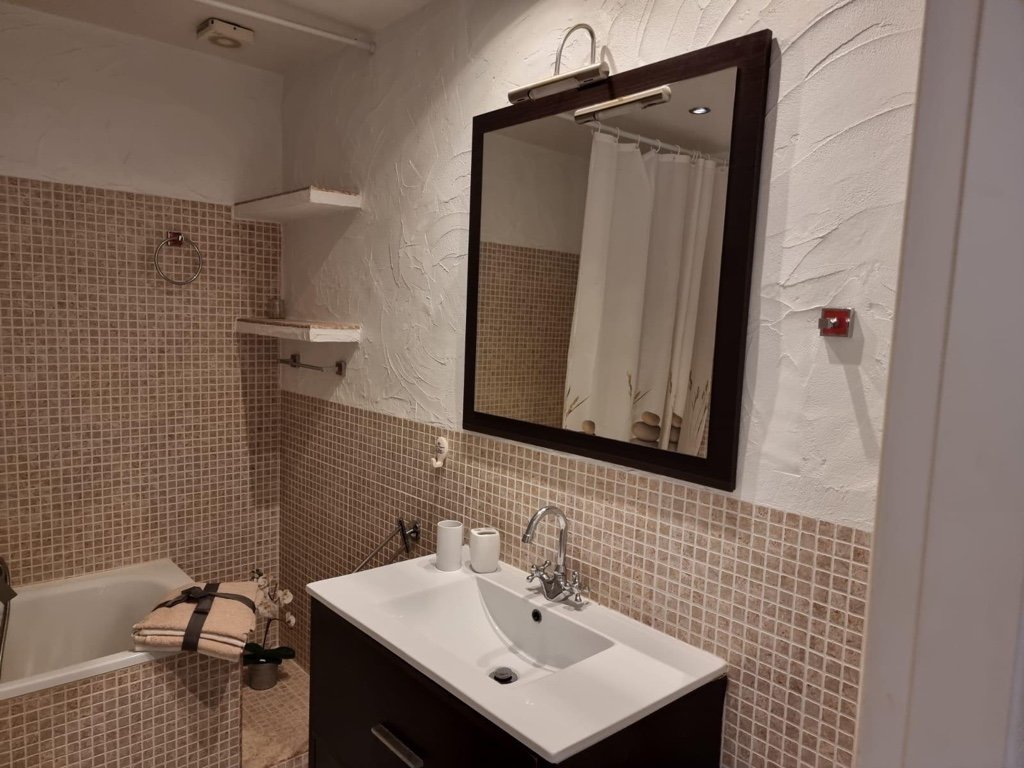 Apartment in Torrevieja, Alicante, Spain 2 bedrooms, 68 sq.m. No. 183574