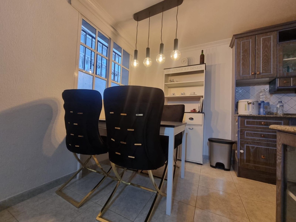 Apartment in Torrevieja, Alicante, Spain 2 bedrooms, 68 sq.m. No. 183574
