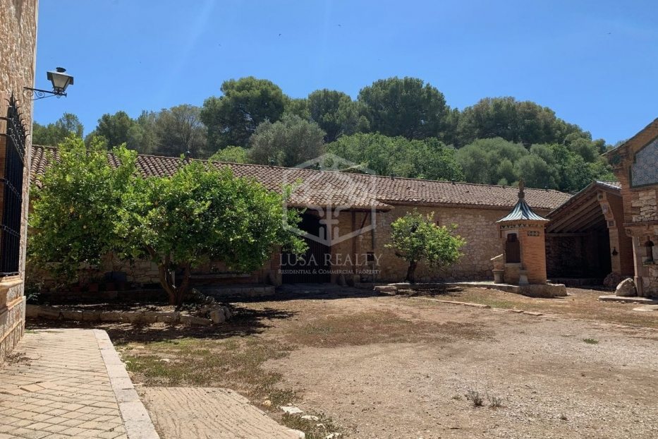 House in Sitges, Barcelona, Spanien 15 Schlafzimmer, 1400 m2 Nr. 78274