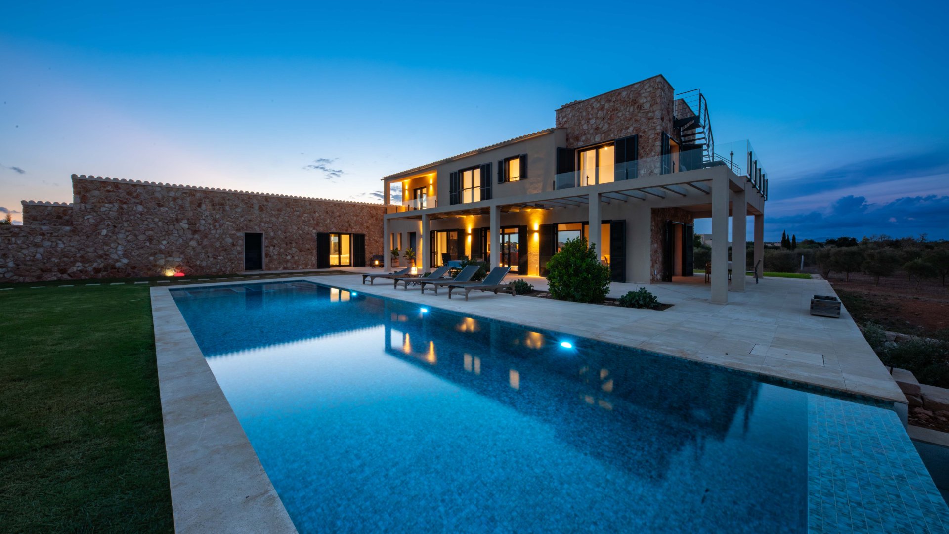Finca Ses Salines, Mallorca, Spānijā 5 istabas, 423 m2 Nr. 138346