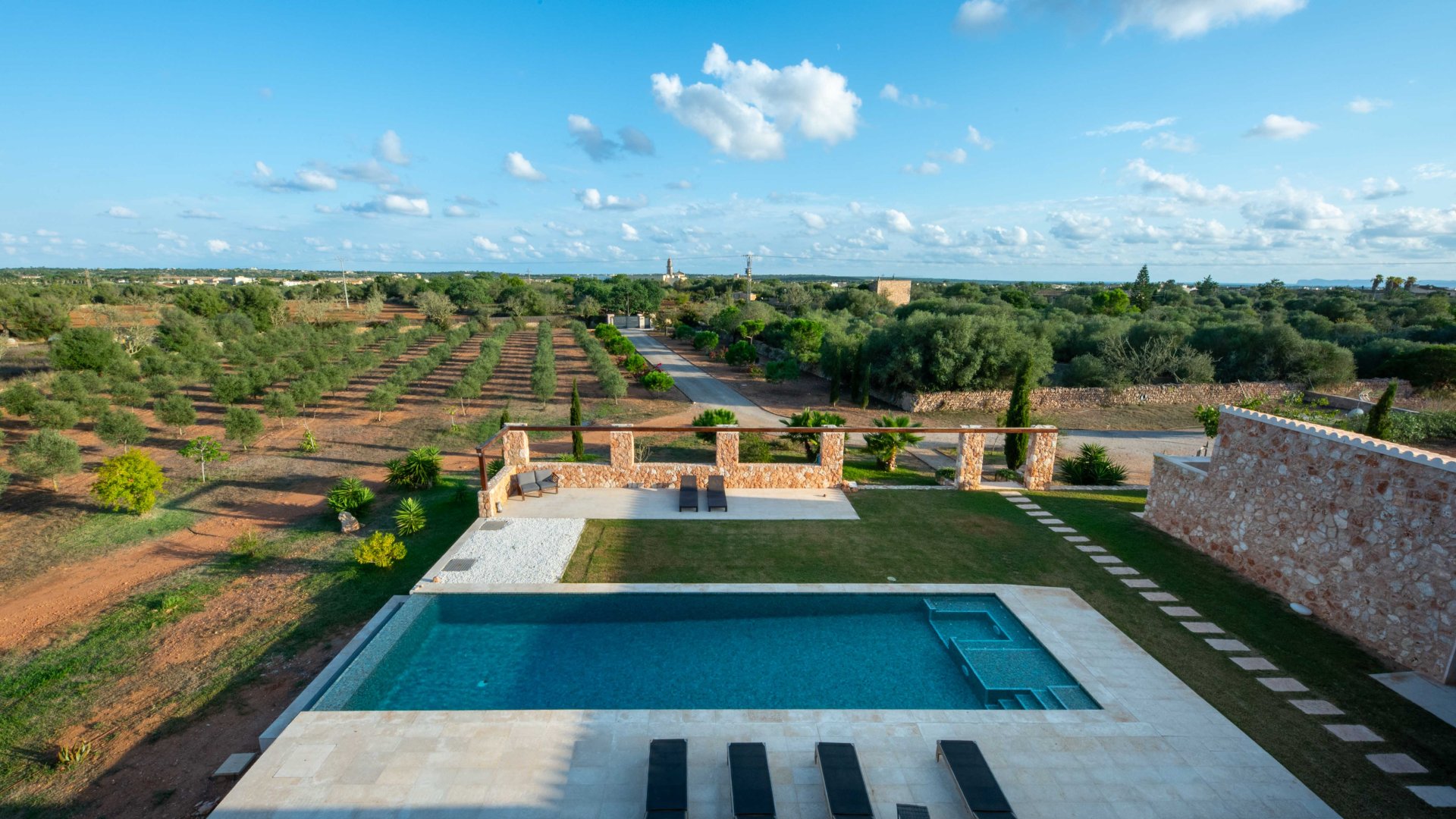 Finca Ses Salines, Mallorca, Spānijā 5 istabas, 423 m2 Nr. 138346