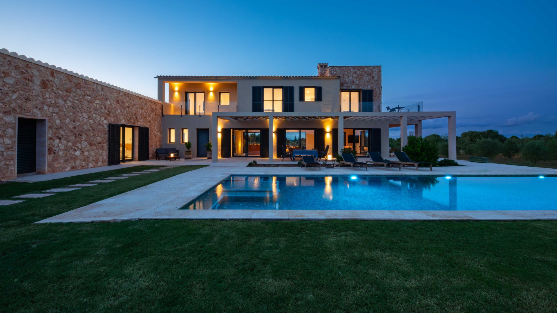 Finca Ses Salines, Mallorca, Spānijā 5 istabas, 423 m2 Nr. 138346