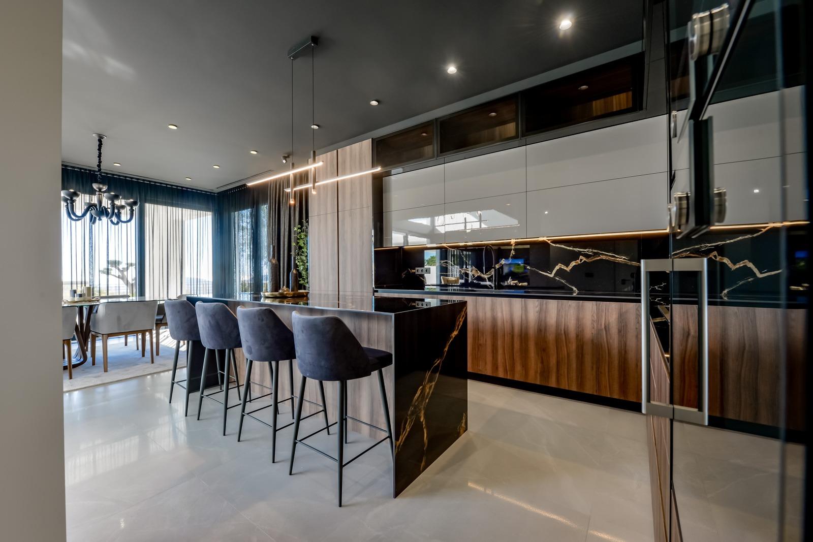 Villa à Finestrat, Alicante, Espagne 7 chambres, 657 m2 No. 165548