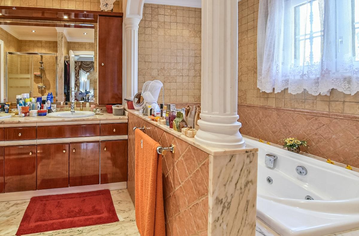 Villa en Calpe, Alicante, España 5 dormitorios, 460 m2 No. 80283