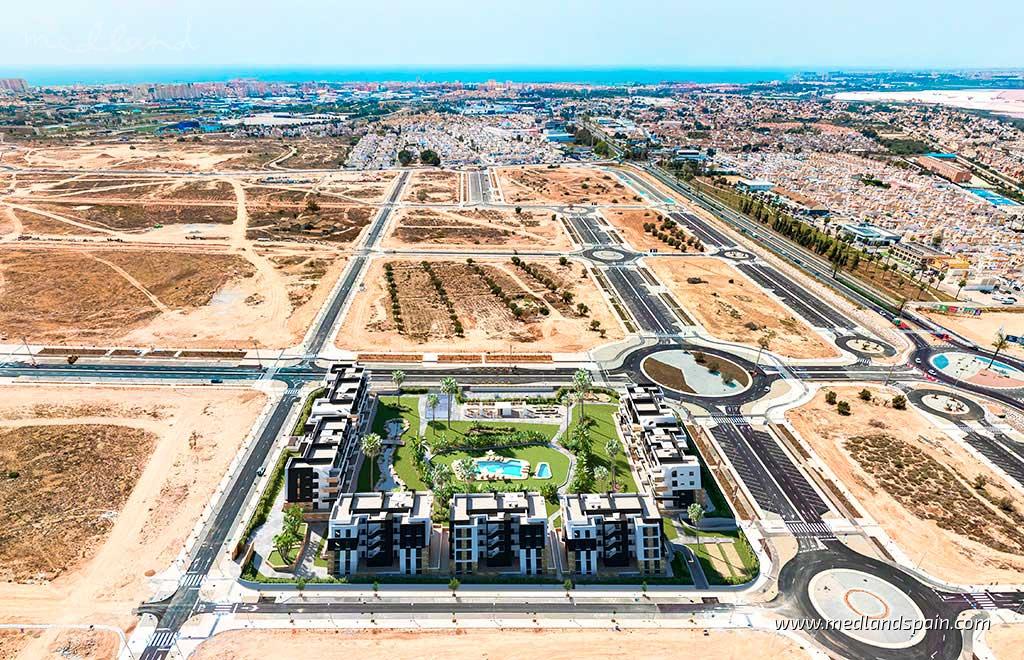 Apartamento en Torrevieja, Alicante, España 2 dormitorios, 77 m2 No. 132994