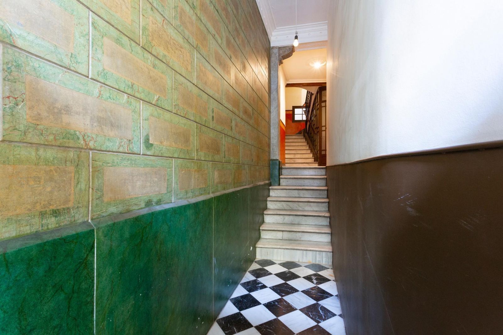 Propiedad comercial en Barcelona, España 735 m2 No. 160714