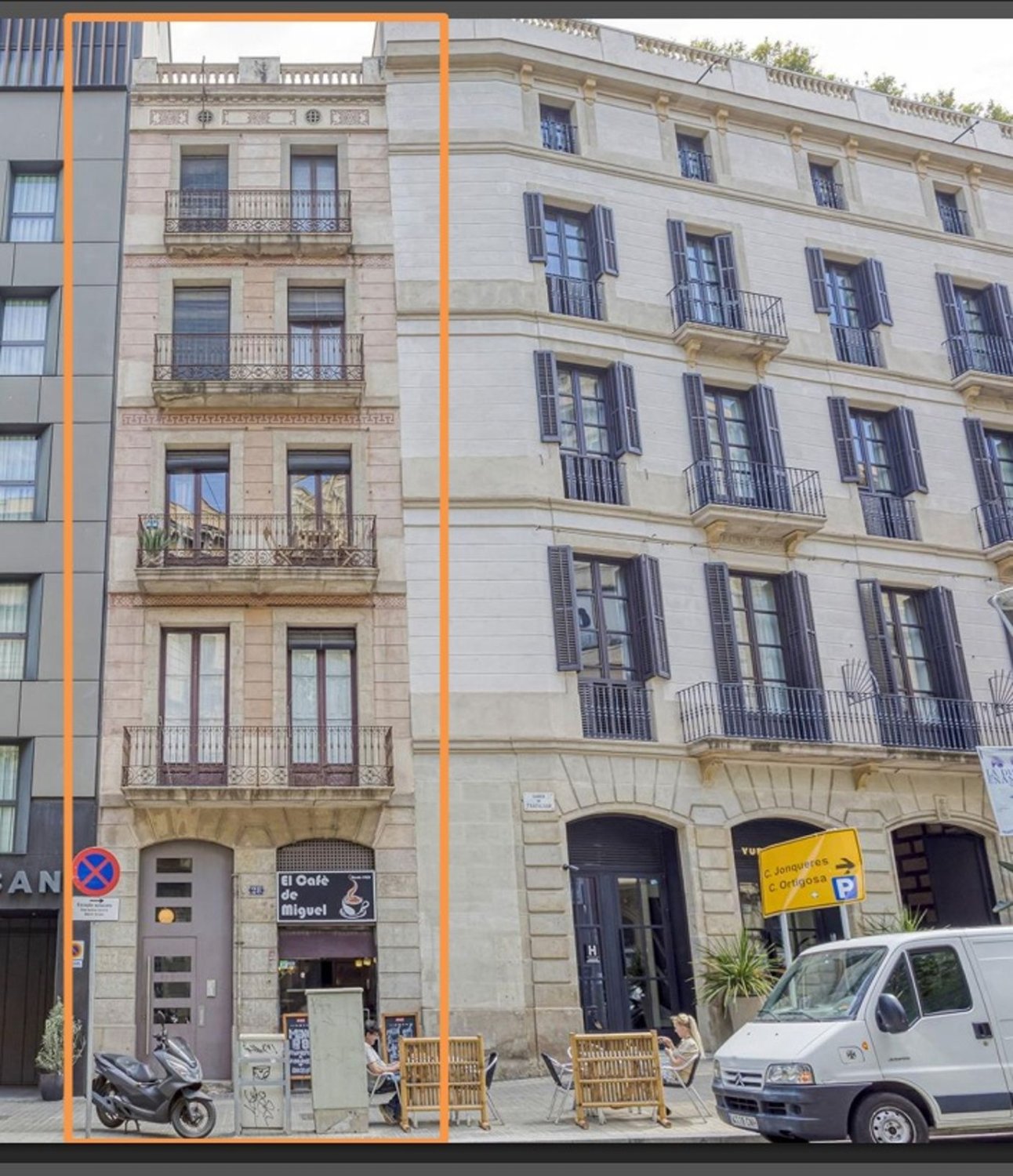 Propiedad comercial en Barcelona, España 735 m2 No. 160714