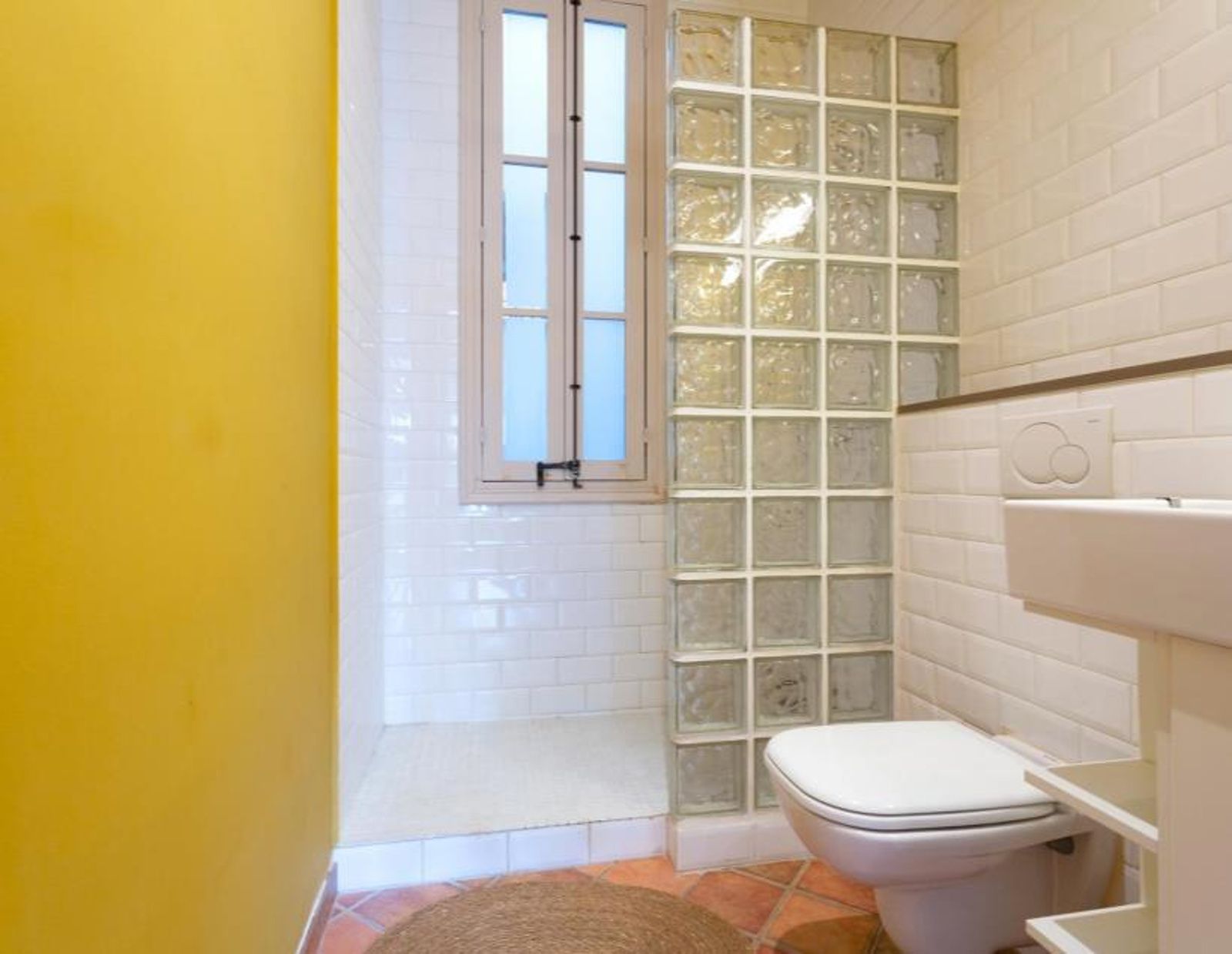 Propiedad comercial en Barcelona, España 735 m2 No. 160714