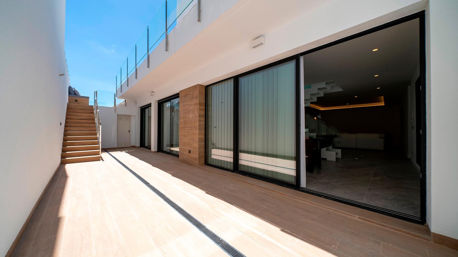 Villa i Finestrat, Alicante, Spanien 4 sovrum, 356 kvm. Nr. 96557
