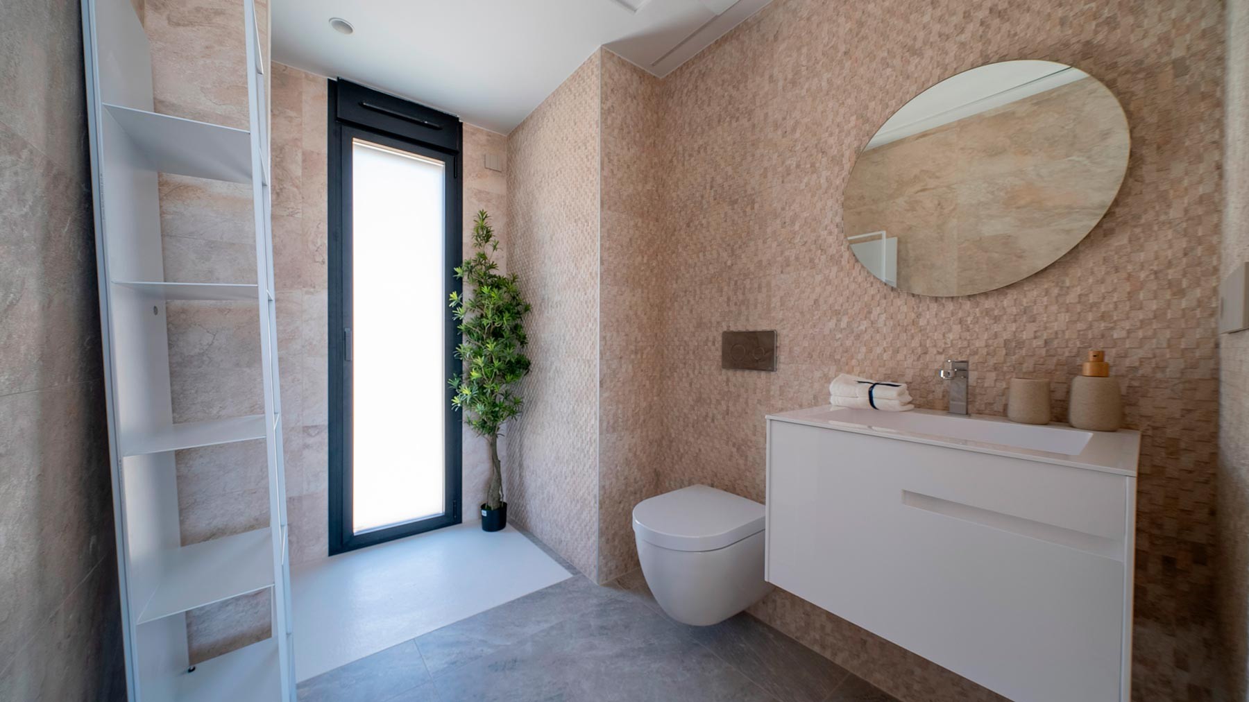 Villa i Finestrat, Alicante, Spanien 4 sovrum, 356 kvm. Nr. 96557