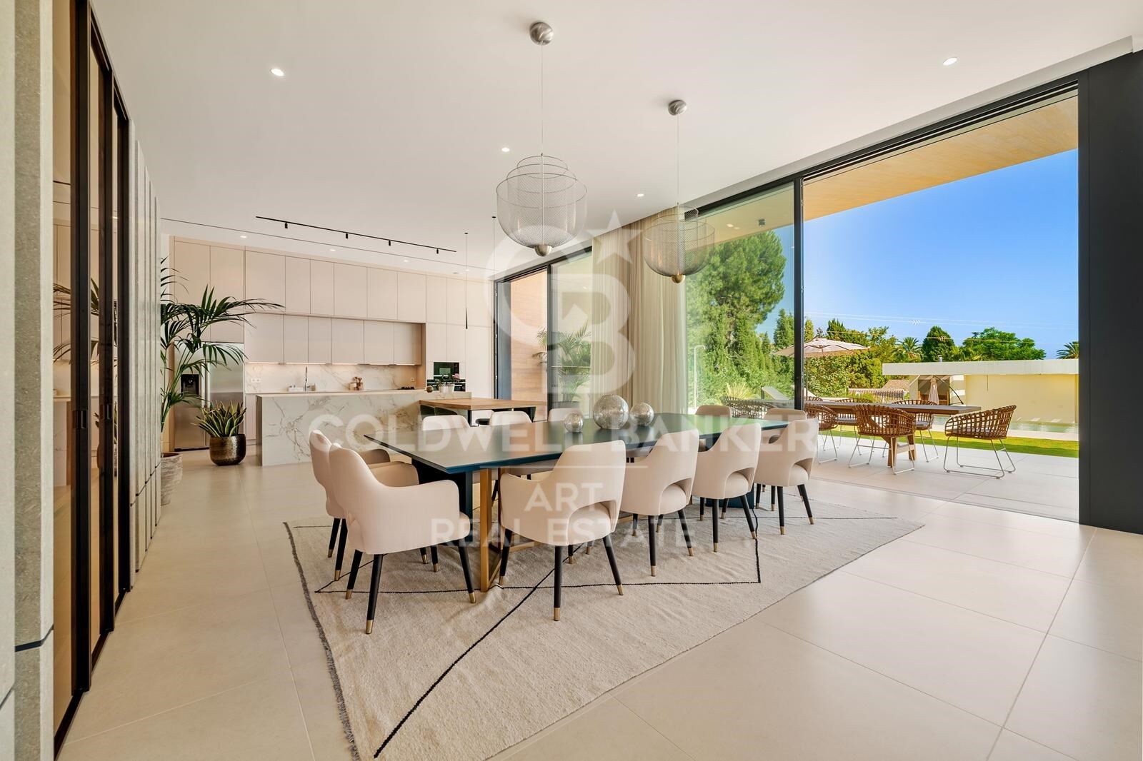 Dom w Marbella, Malaga, Hiszpania 6 sypialni, 1057 mkw. nr 157673