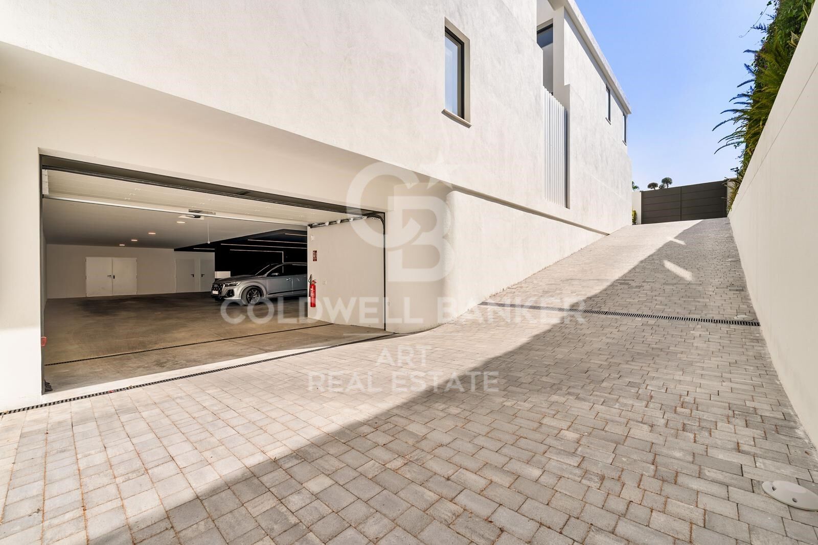 Dom w Marbella, Malaga, Hiszpania 6 sypialni, 1057 mkw. nr 157673