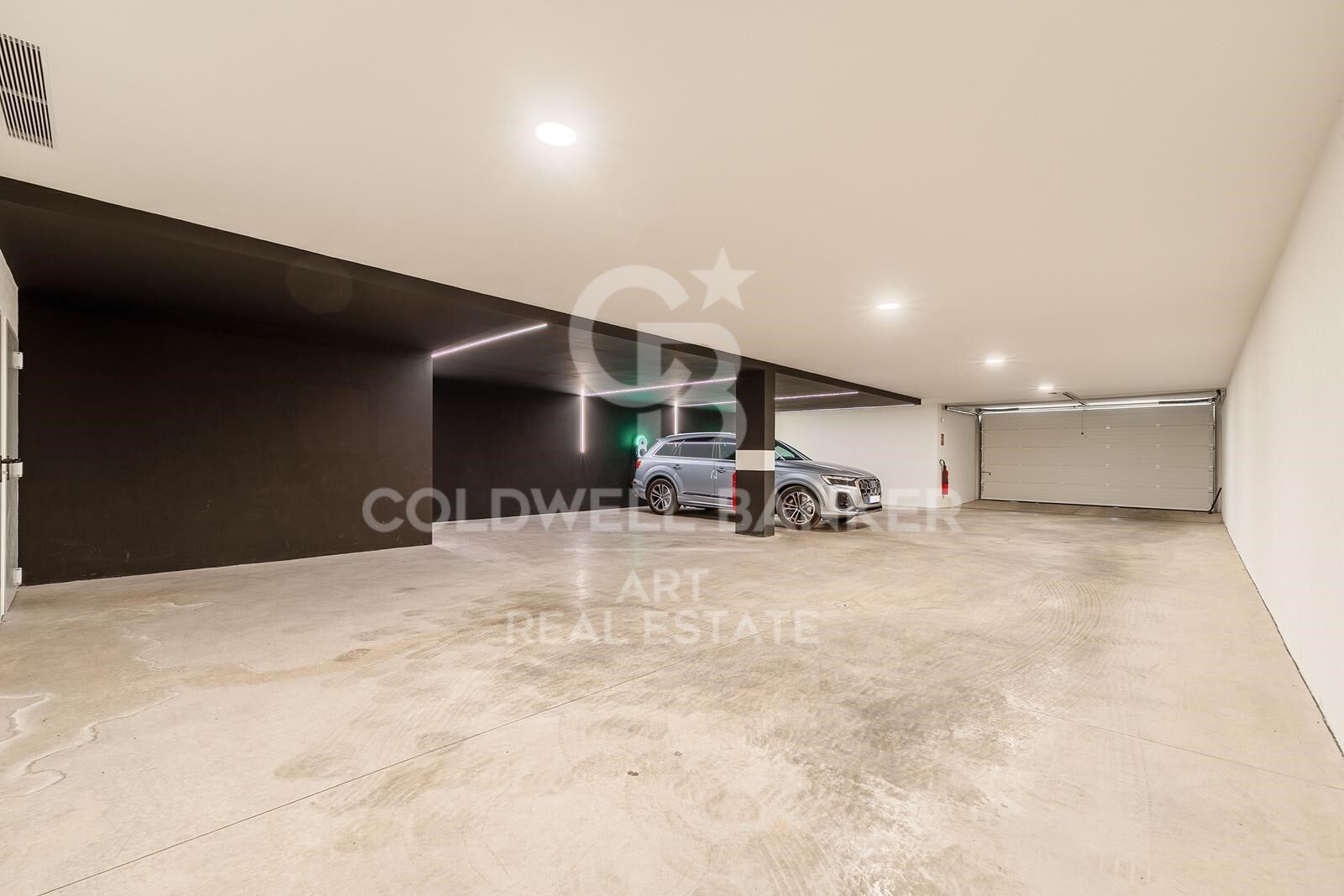 Dom w Marbella, Malaga, Hiszpania 6 sypialni, 1057 mkw. nr 157673