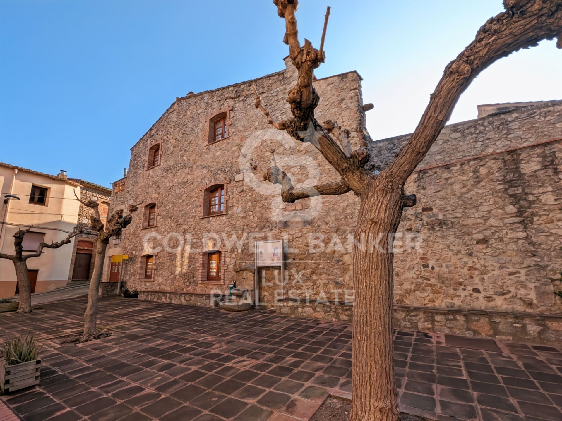 Сasa en Agullana, Gerona, España 3 dormitorios, 404 m2 No. 157671