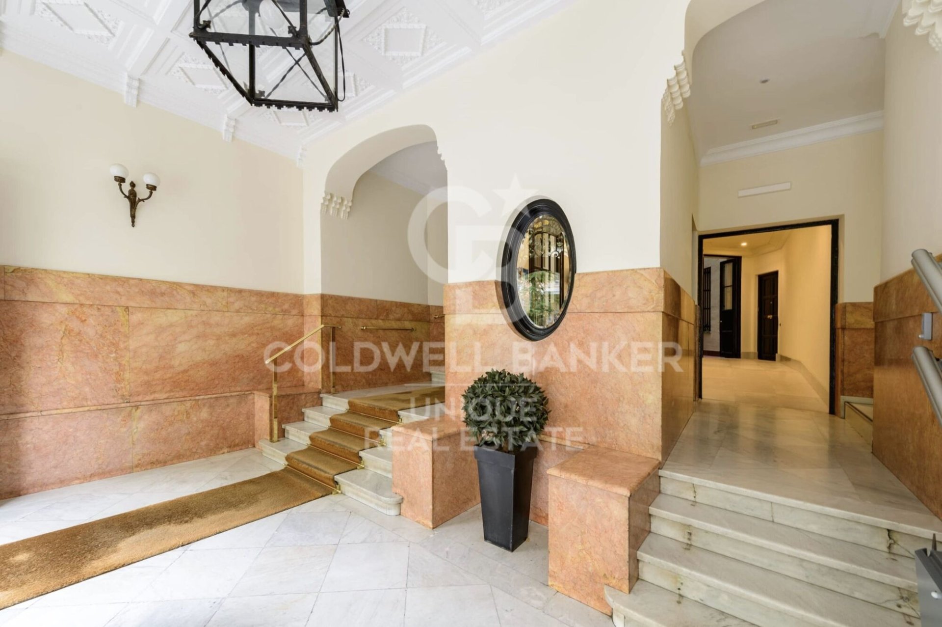 Apartamento en Madrid, España 4 dormitorios, 346 m2 No. 157670